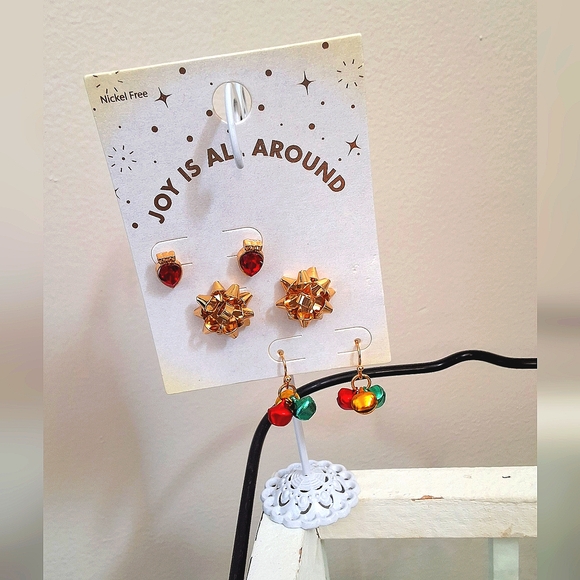 💥SALE💥NEW #2 NWT, Christmas Holiday Joy Is All Around Earrings Set - Picture 1 of 3